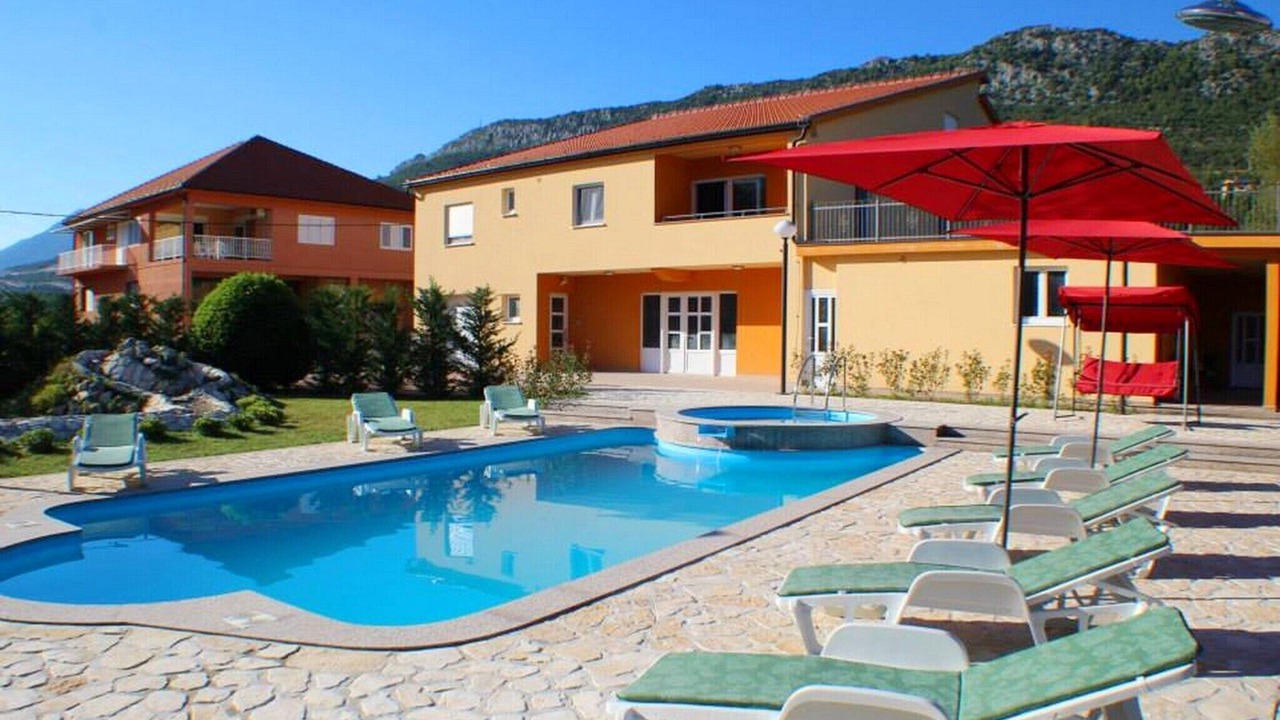 Photo of Outdoor in Dusina