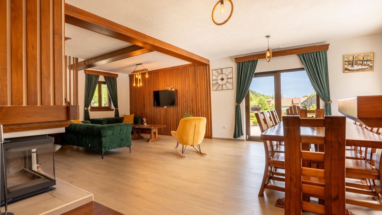 Photo of Livingroom in Brusane
