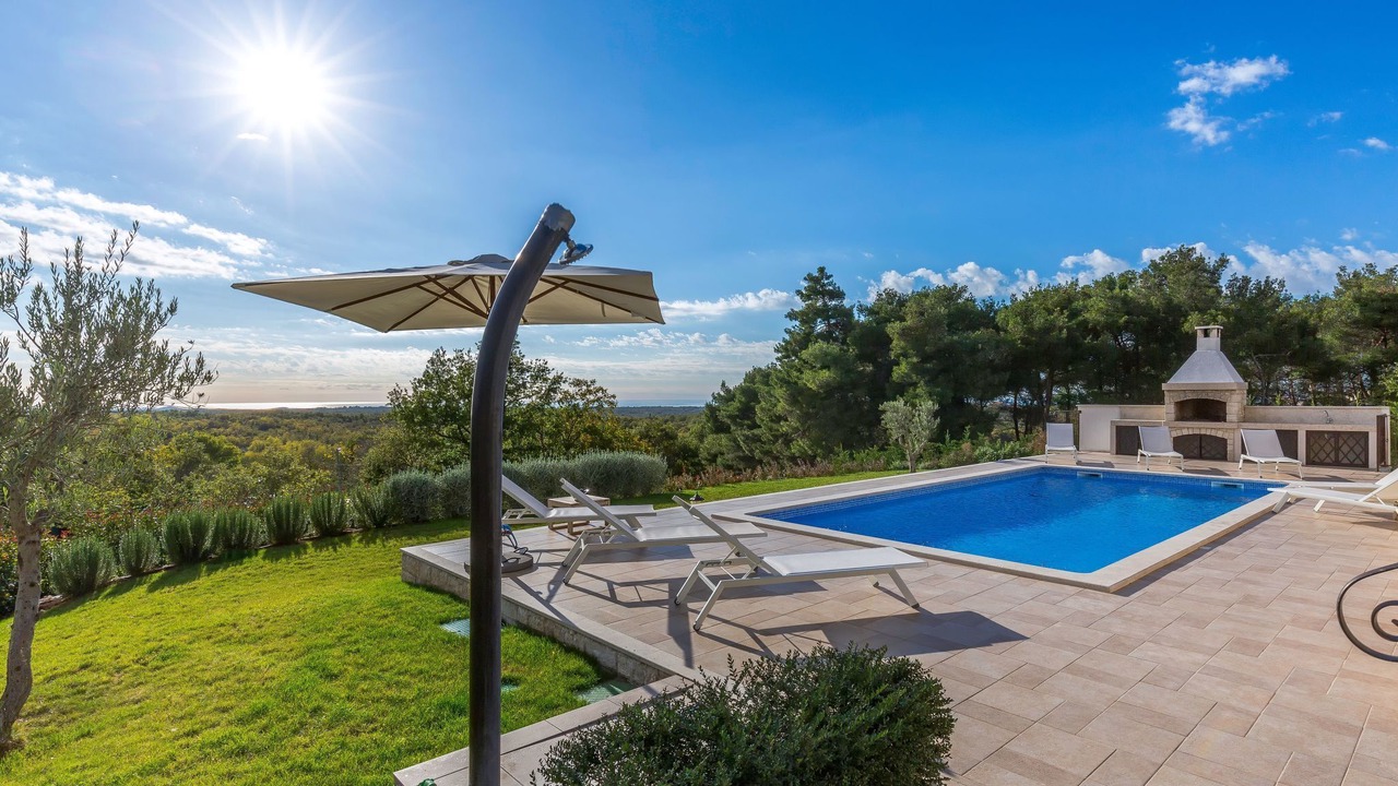 Photo of Outdoor in Strpacici
