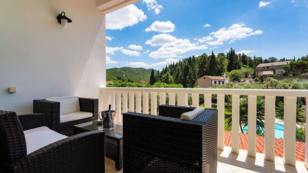 Photo of Outdoor in Peracko Blato