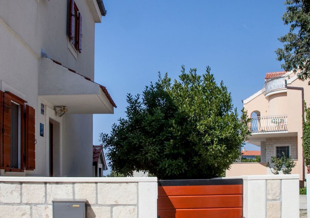 Photo of Outdoor in Mravince