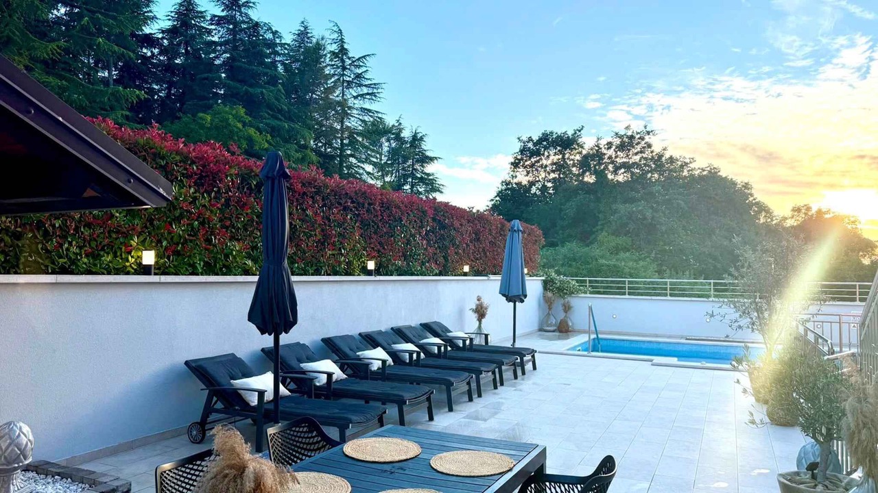 Photo of Outdoor in Mugeba