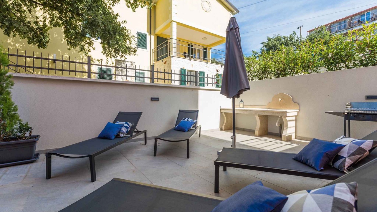 Photo of Patio Balcony in Mugeba