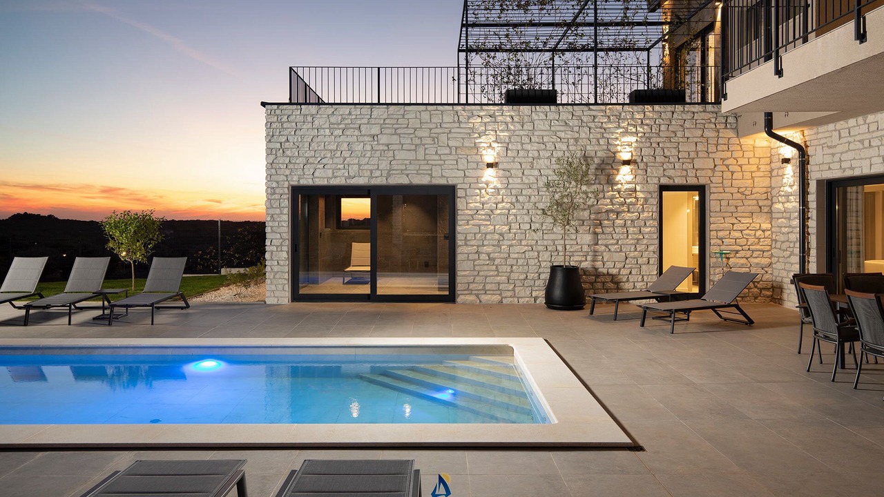 Photo of Outdoor in Bale