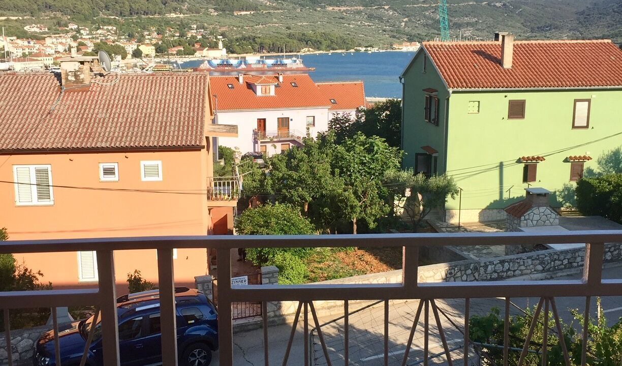 Photo of Outdoor in Cres