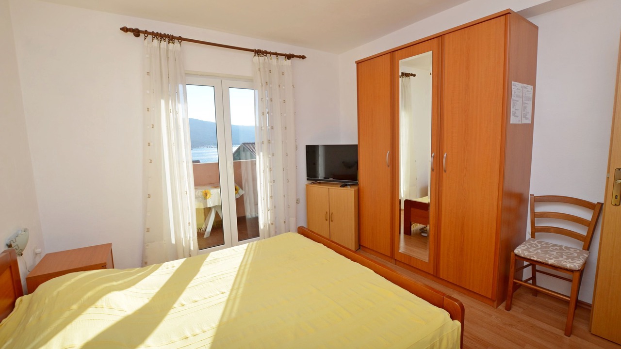 Photo of Bedroom in Cres