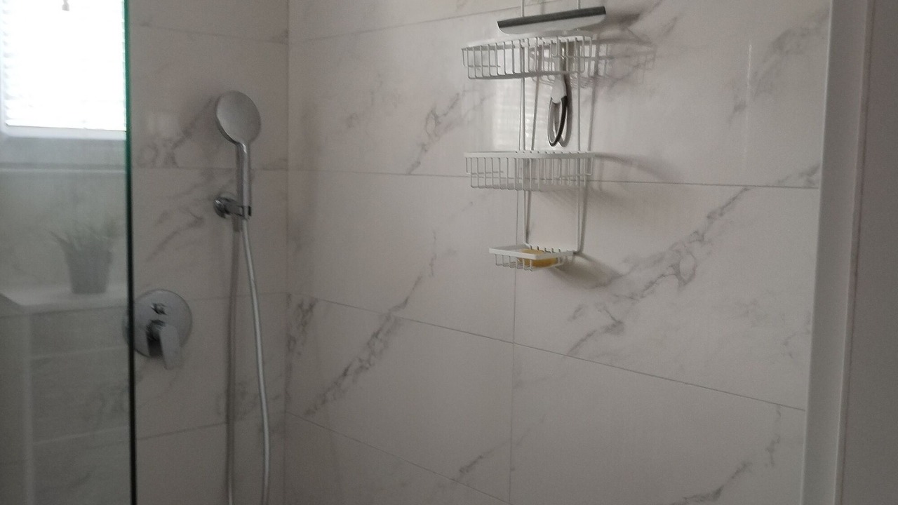 Photo of Bathroom in Seline