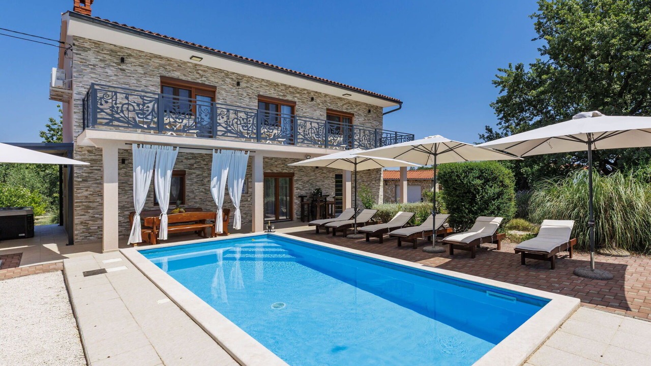 Photo of Outdoor in Pinezici