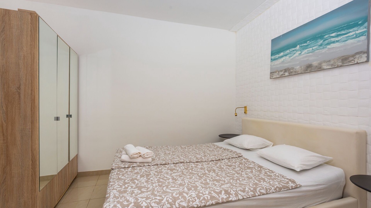 Photo of Bedroom in Pobri