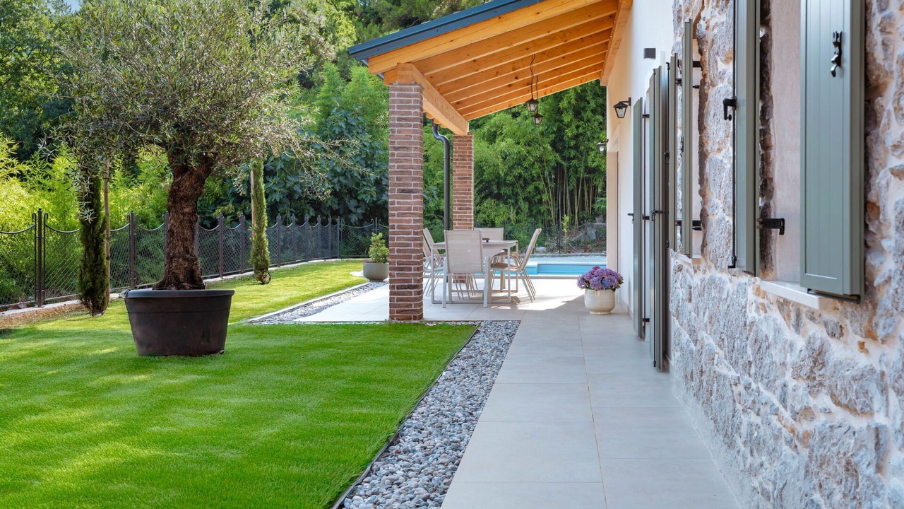 Photo of Outdoor in Opric