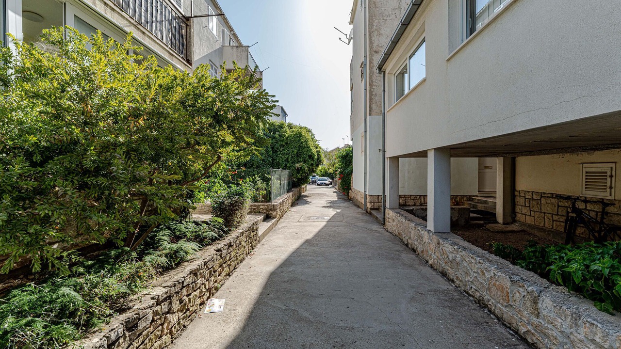 Photo of Others in Cove Tri Zala (Zrnovo)