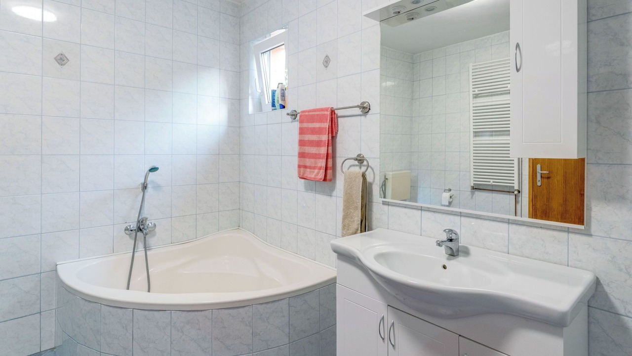 Photo of Bathroom in Kuceli