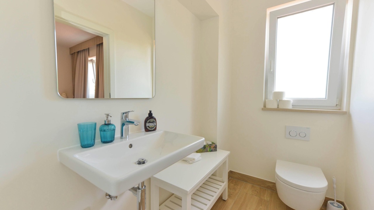 Photo of Bathroom in Barbat na Rabu