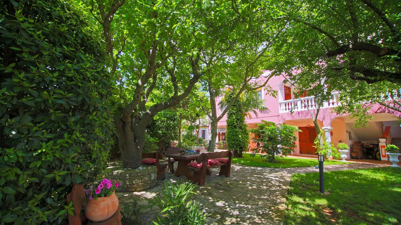Photo of Outdoor in Brgod