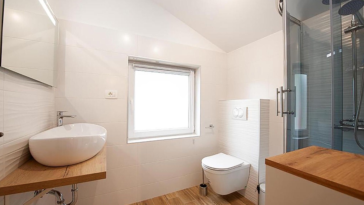 Photo of Bathroom in Mucici