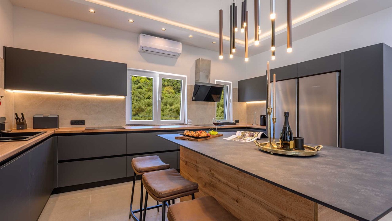 Photo of Kitchen in Slatine