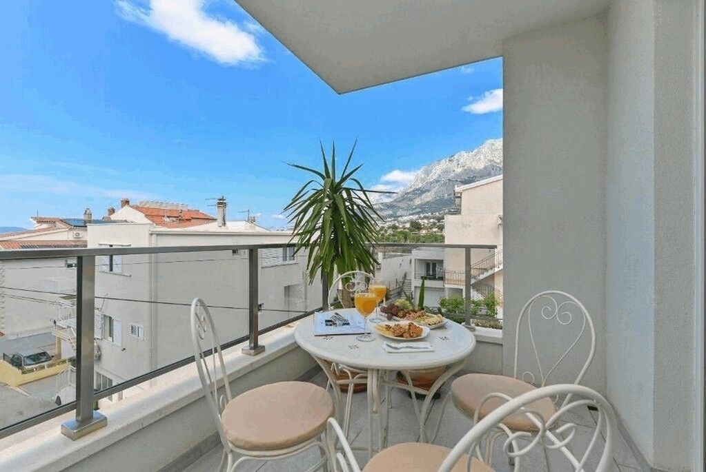 Photo of Patio Balcony in Bidol