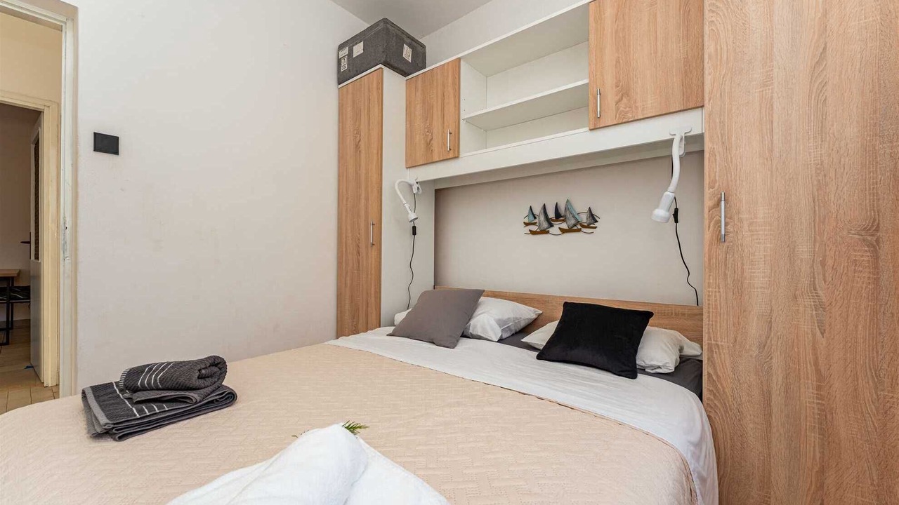 Photo of Bedroom in Seline