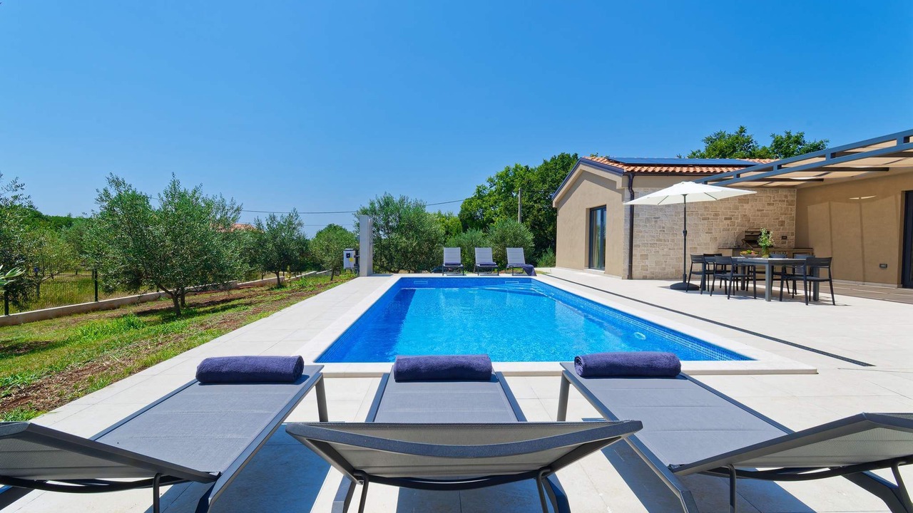 Photo of Outdoor in Kastel