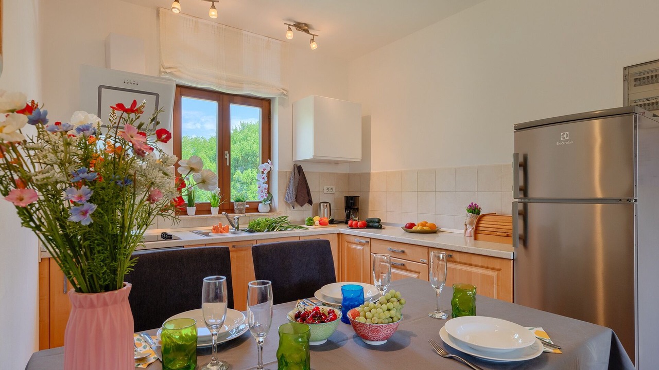 Photo of Kitchen in Krmed