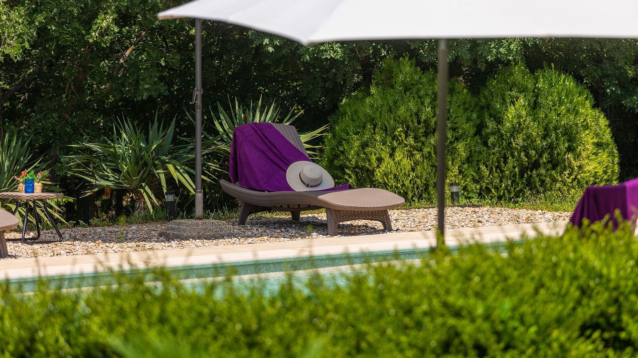 Photo of Outdoor in Krmed