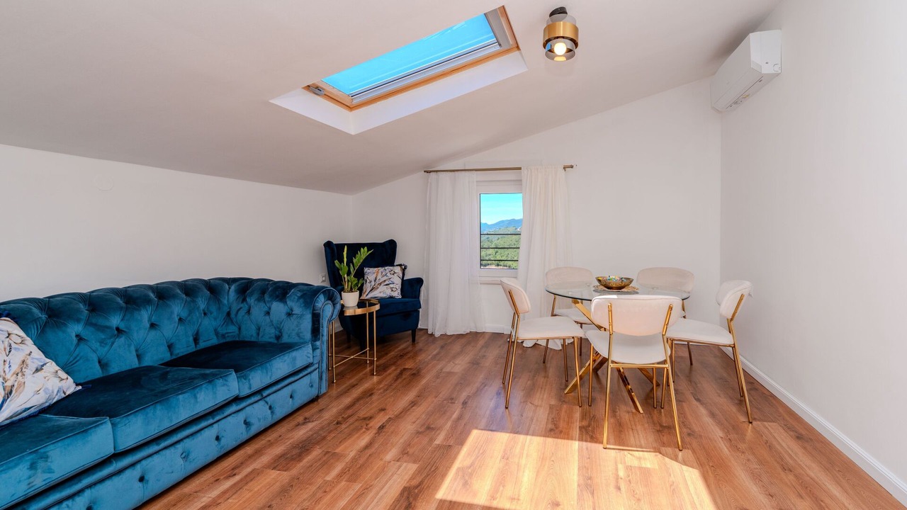Photo of Livingroom in Bregi
