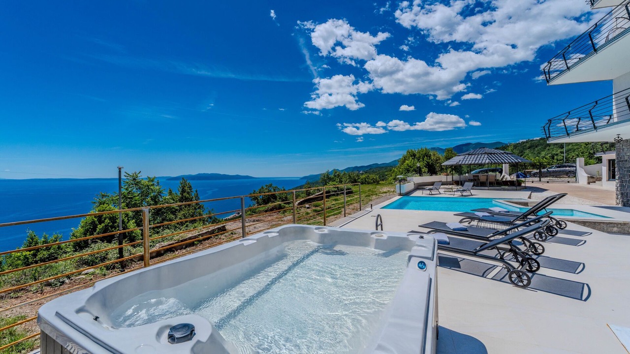 Photo of Patio Balcony in Bregi