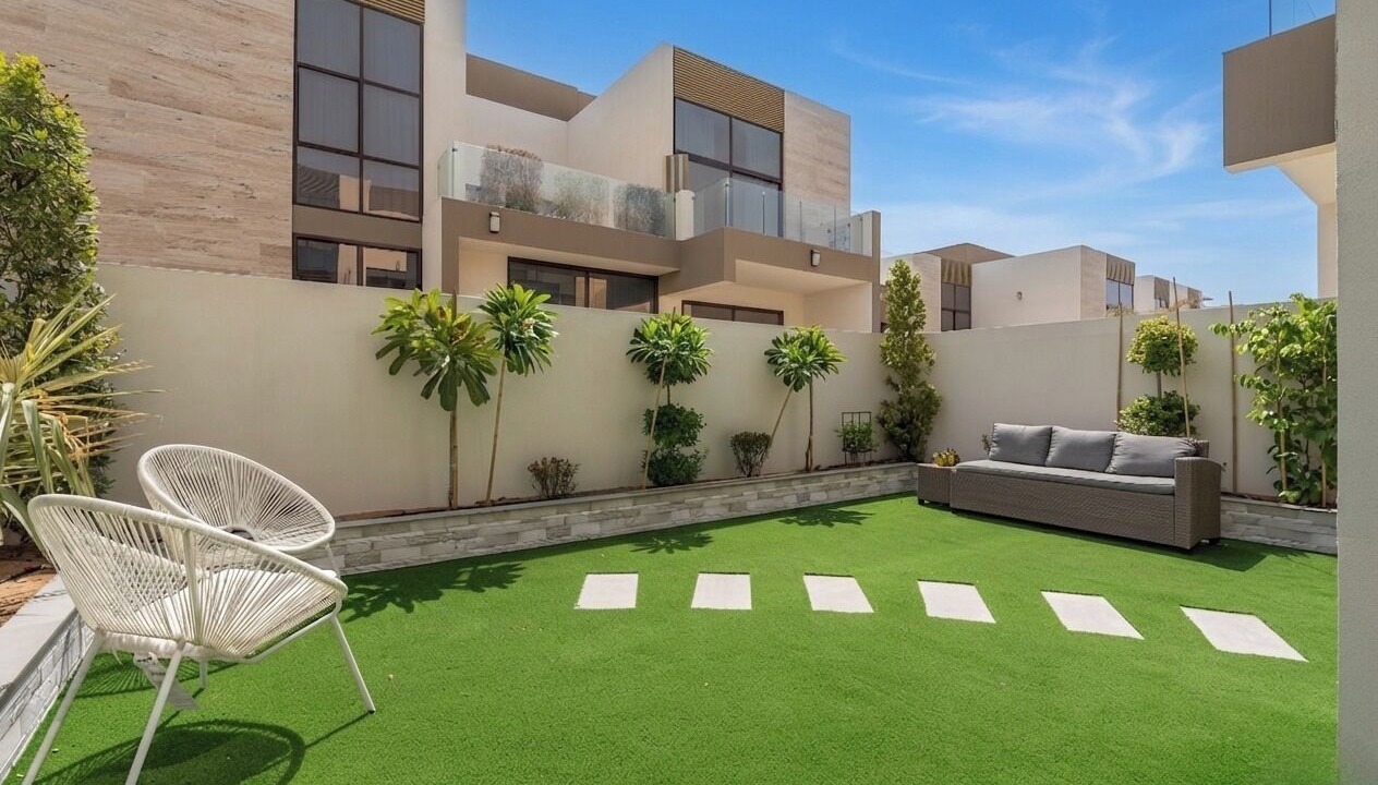 Photo of Patio Balcony in Nad Al Sheba