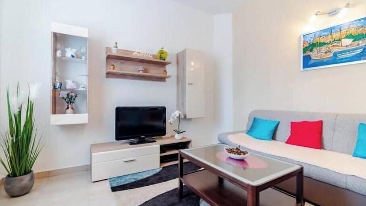 Photo of Livingroom in Loborika