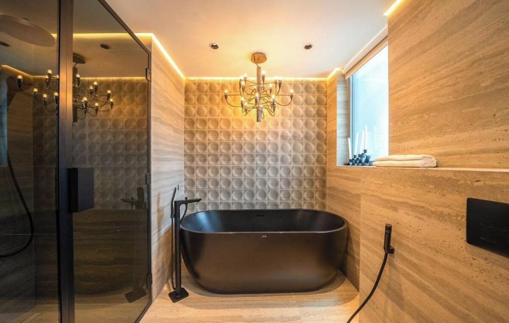 Photo of Bathroom in Palm Jumeirah