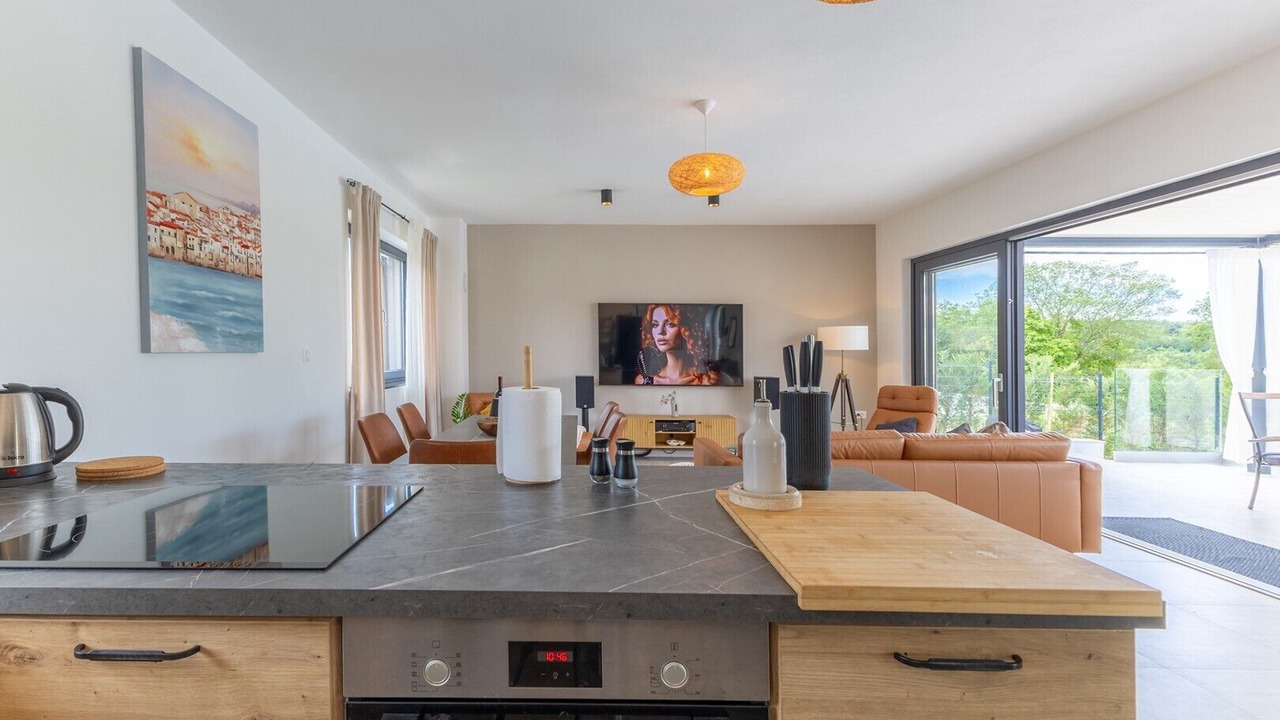 Photo of Kitchen in Paradiz