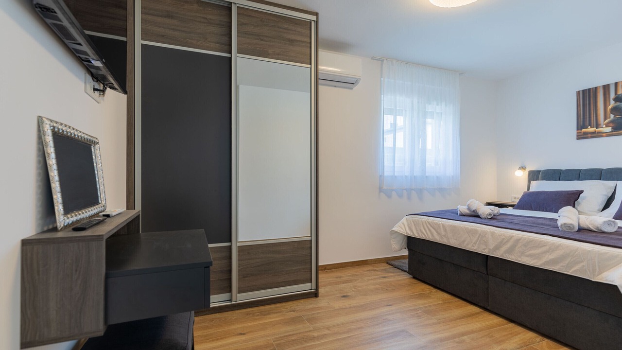 Photo of Bedroom in Vir