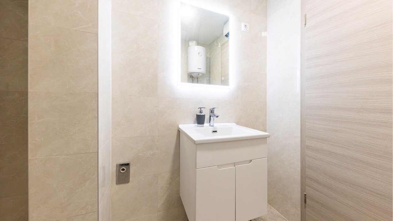 Photo of Bathroom in Neoric