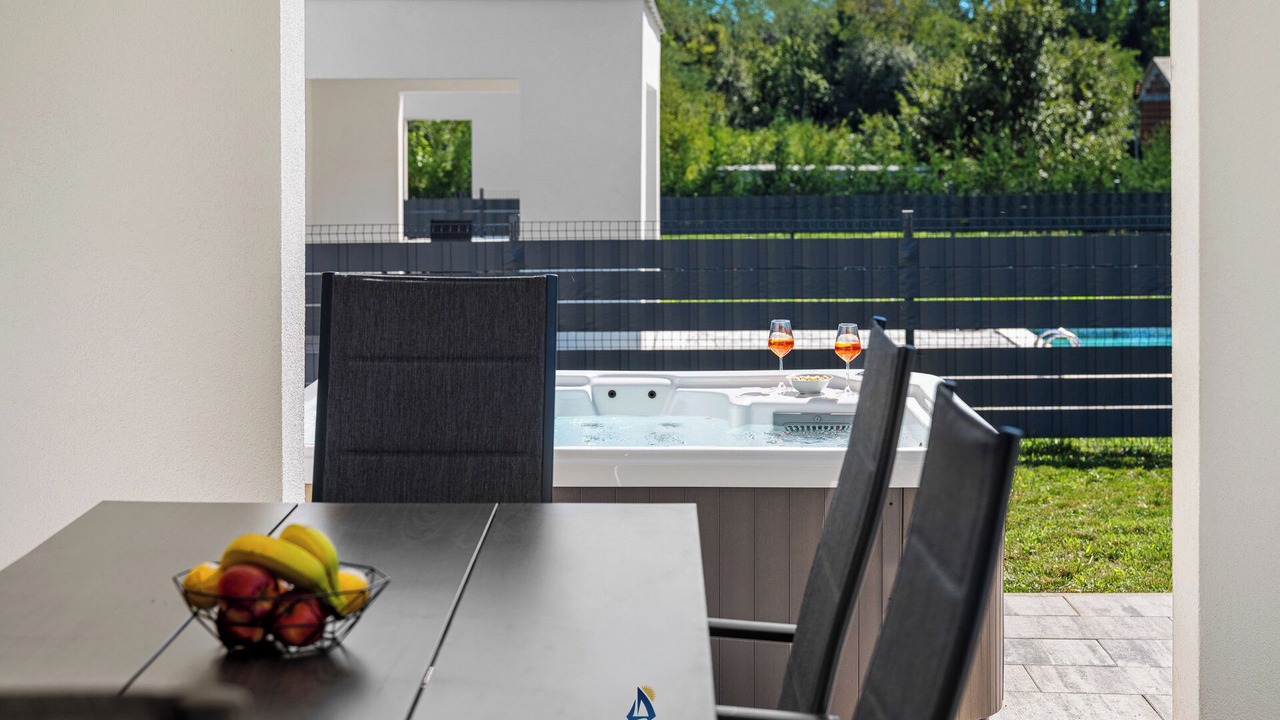Photo of Outdoor in Nedescina