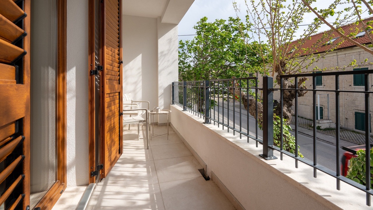 Photo of Patio Balcony in Dugis