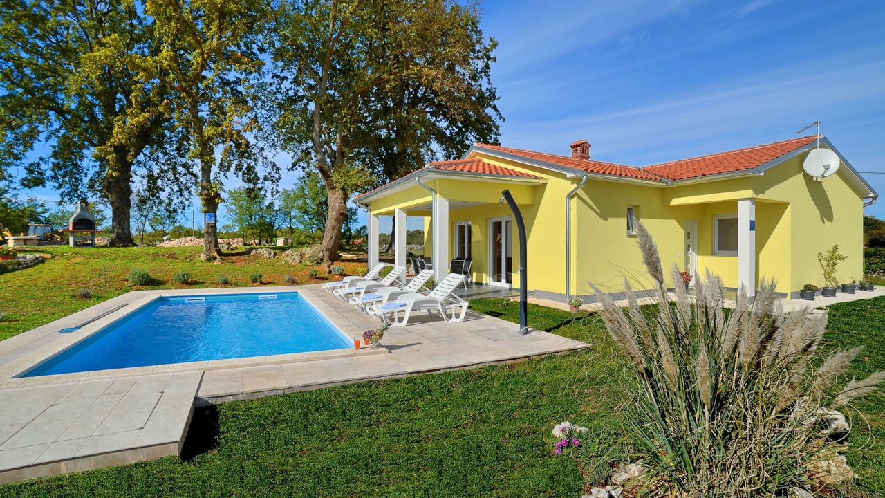 Photo of Others in Divsici