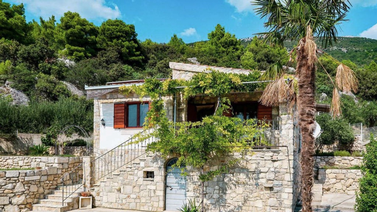 Photo of Outdoor in Kastela