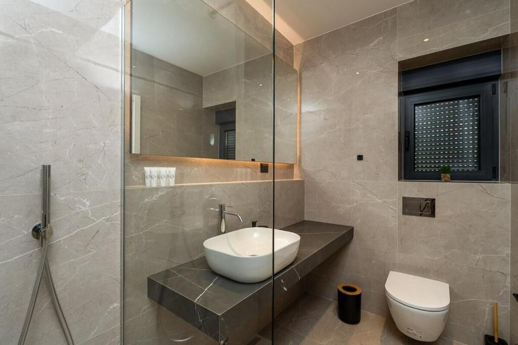 Photo of Bathroom in Brsecine