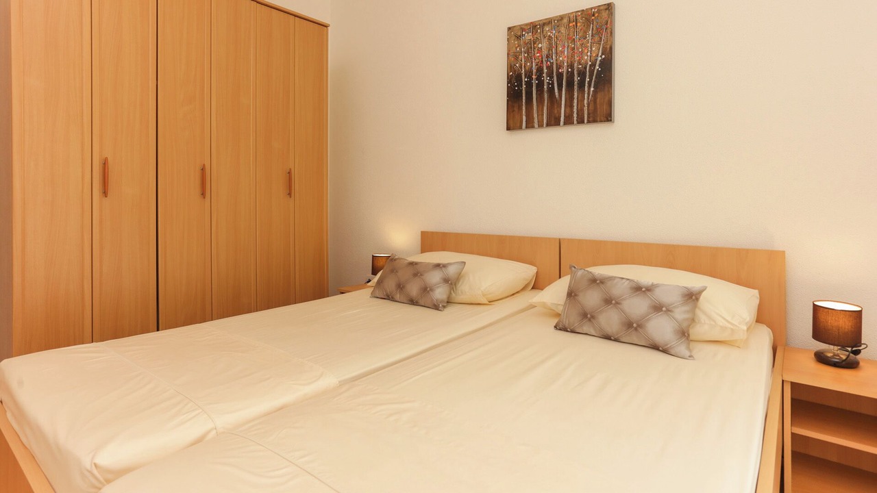 Photo of Bedroom in Okrug Donji