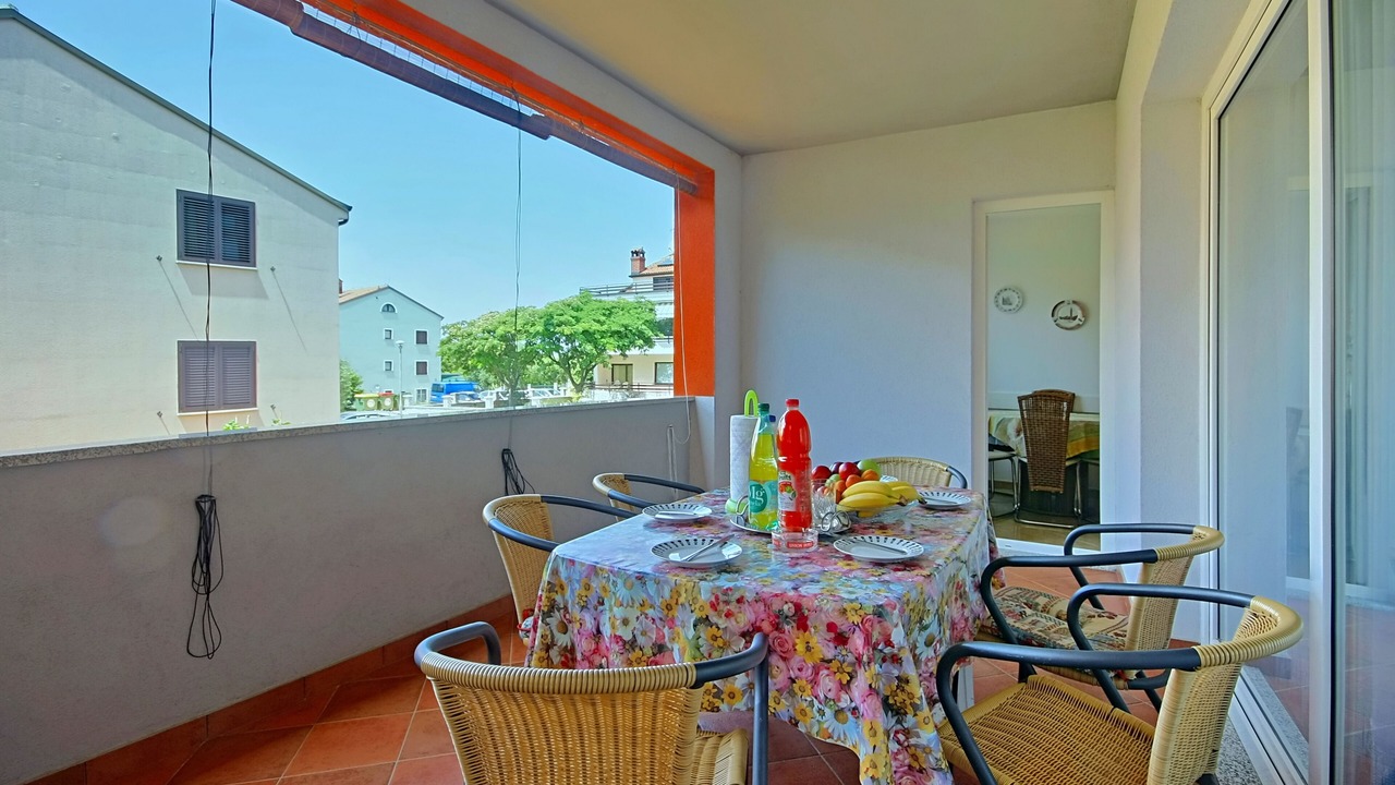 Photo of Outdoor in Murine