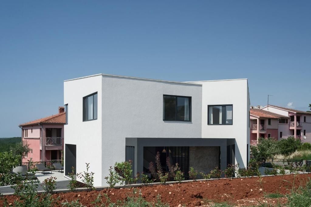 Photo of Outdoor in Mugeba