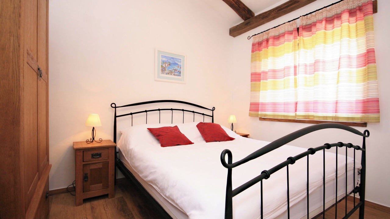 Photo of Bedroom in Primosten Burnji