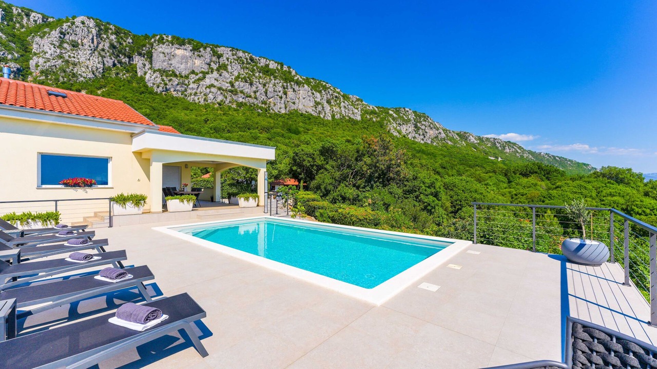 Photo of Outdoor in Bribir