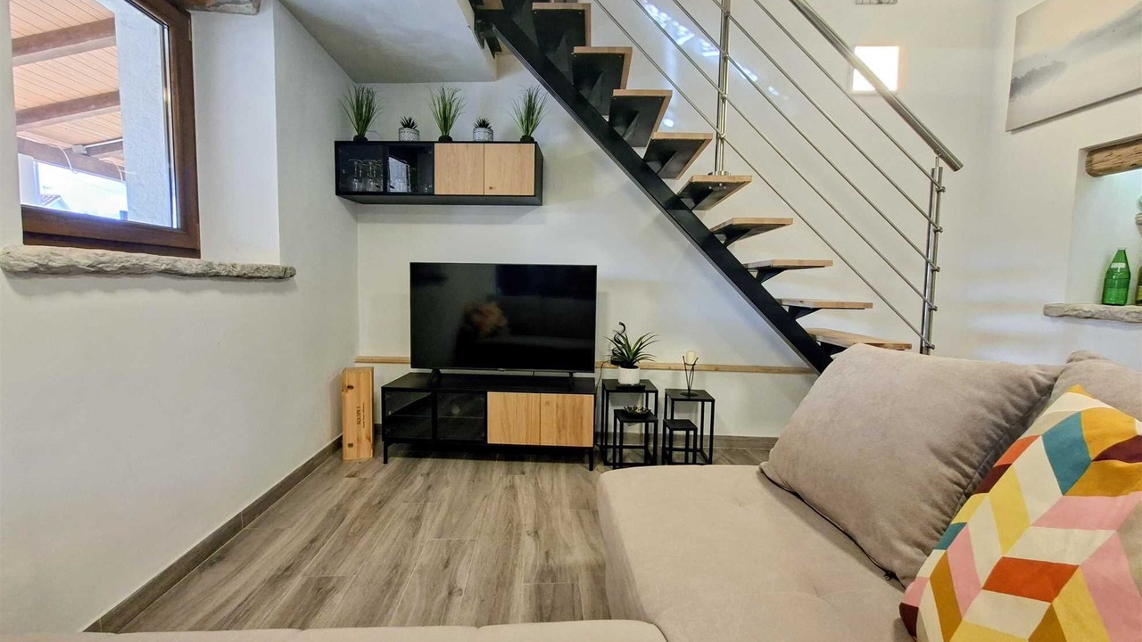 Photo of Livingroom in Vardica