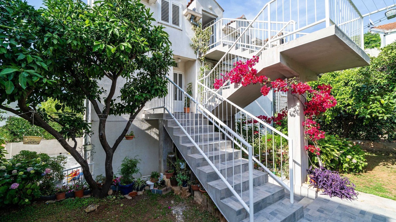 Photo of Outdoor in Lapad