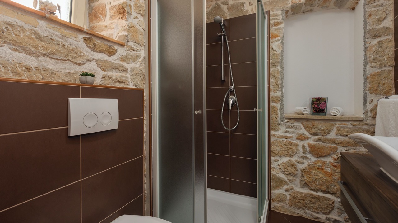 Photo of Bathroom in Kastelir-Labinci