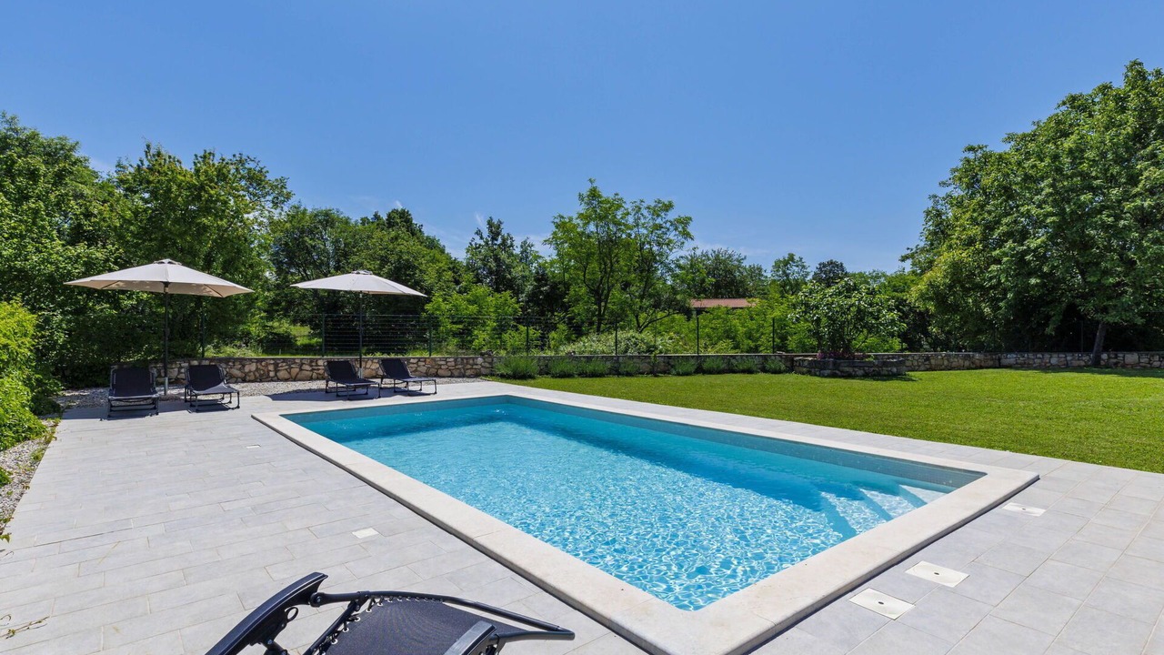 Photo of Outdoor in Nedescina