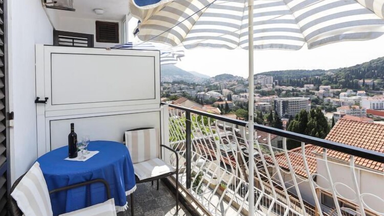 Photo of Patio Balcony in Babin Kuk