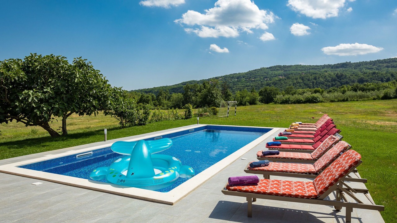 Photo of Outdoor in Pican