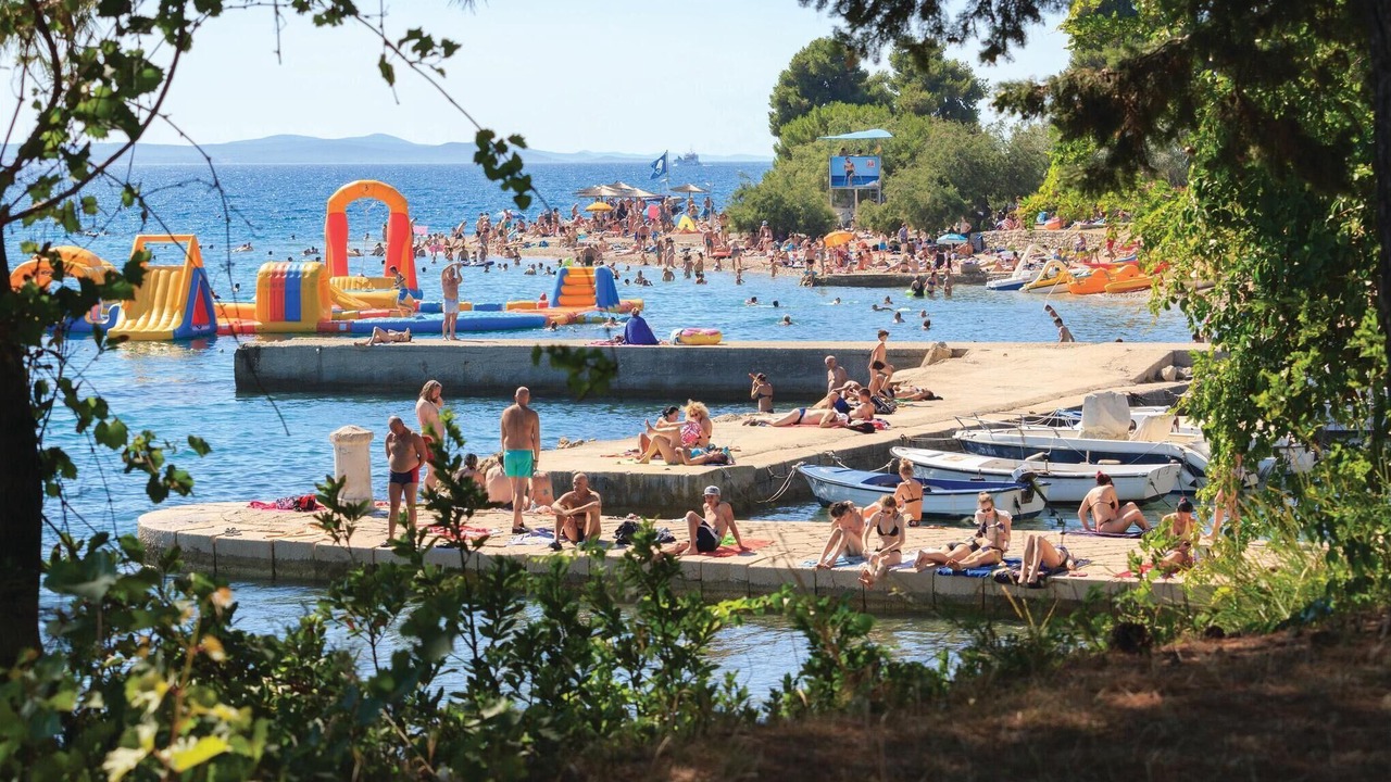 Photo of Others in Rtina